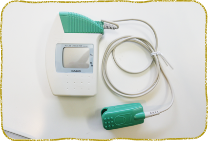 日立市・田所歯科医院・AED　パルスオキシメーター　血圧測定器